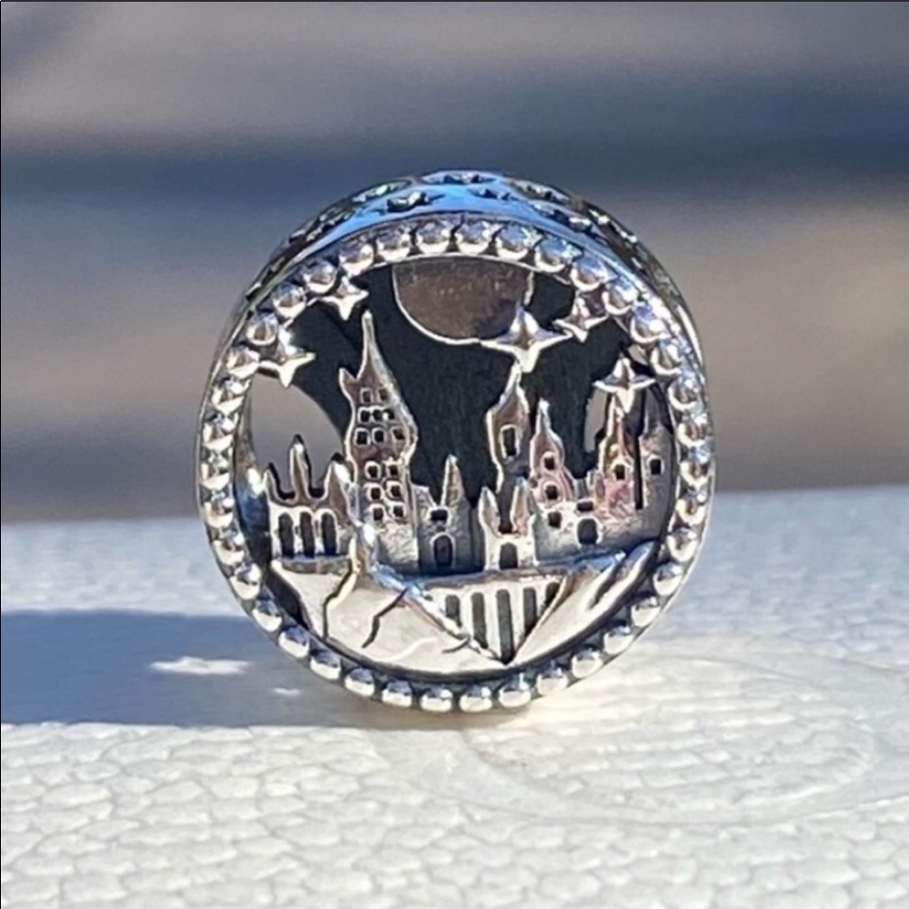 Pandora Harry Potter Hogwarts School Charm